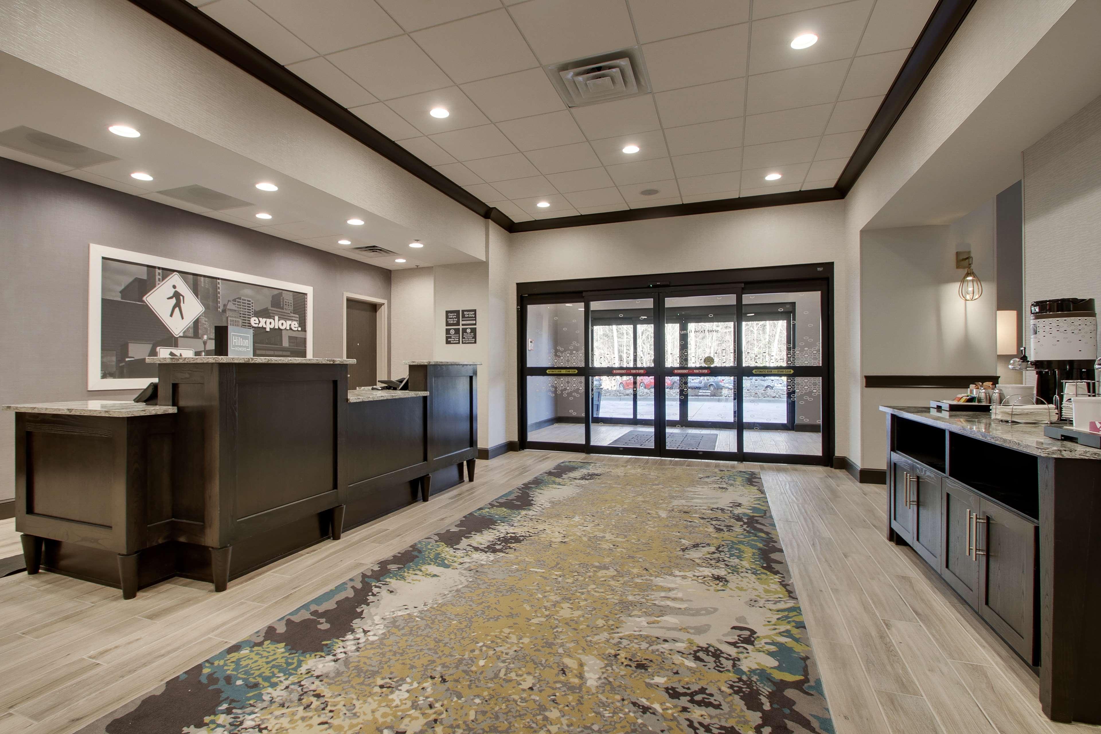 Hampton Inn & Suites By Hilton Knightdale Raleigh Exteriör bild